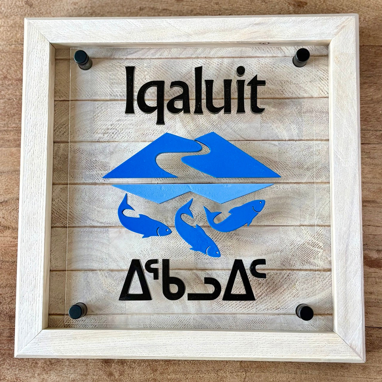 Affiches en bois